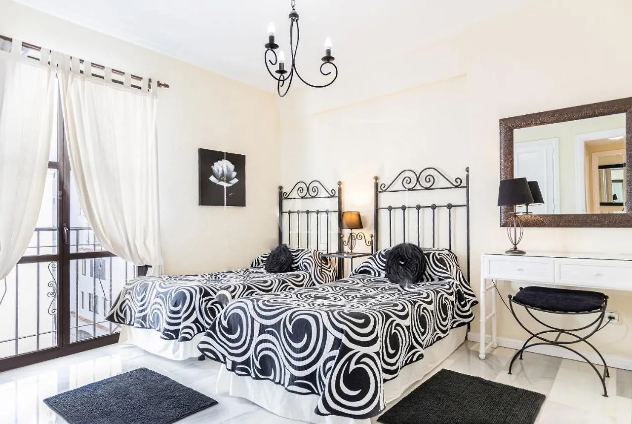 Apartment Beachfront Puerto Banus Marbella