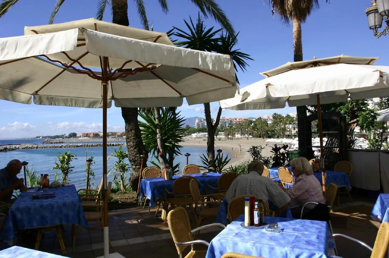 Apartment Beachfront Puerto Banus Marbella